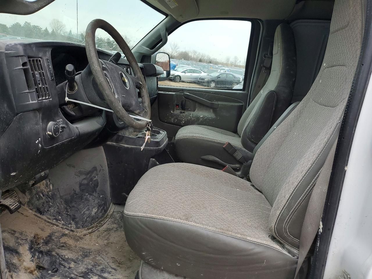 2017 Chevrolet Express G2500