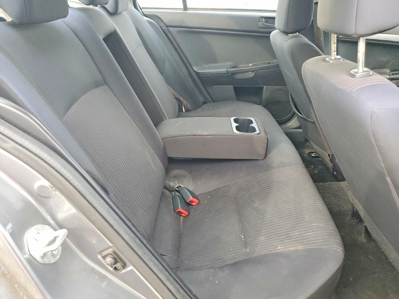 2015 Mitsubishi Lancer es