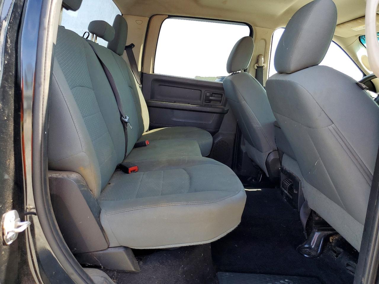 2015 Dodge RAM 1500 ST