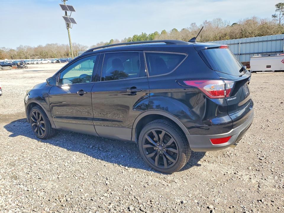 2018 Ford Escape se