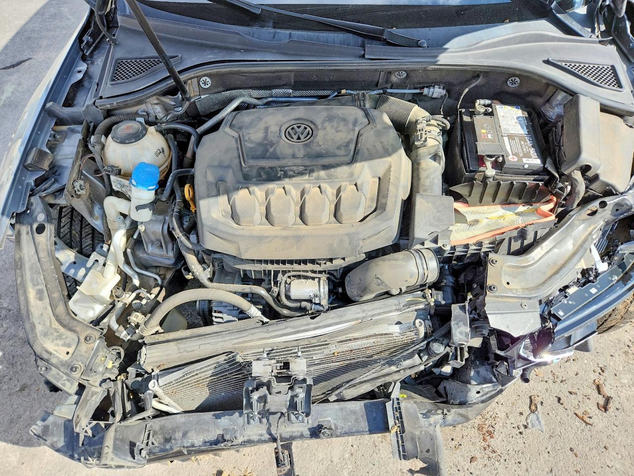 2018 Volkswagen Passat s