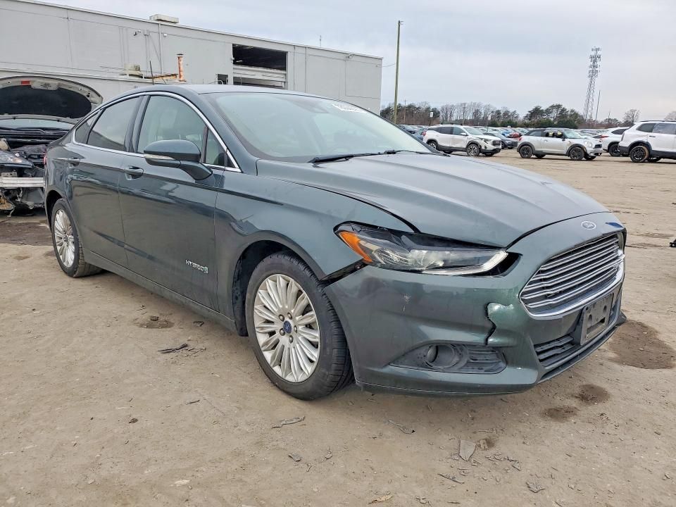 2015 Ford Fusion se Hybrid