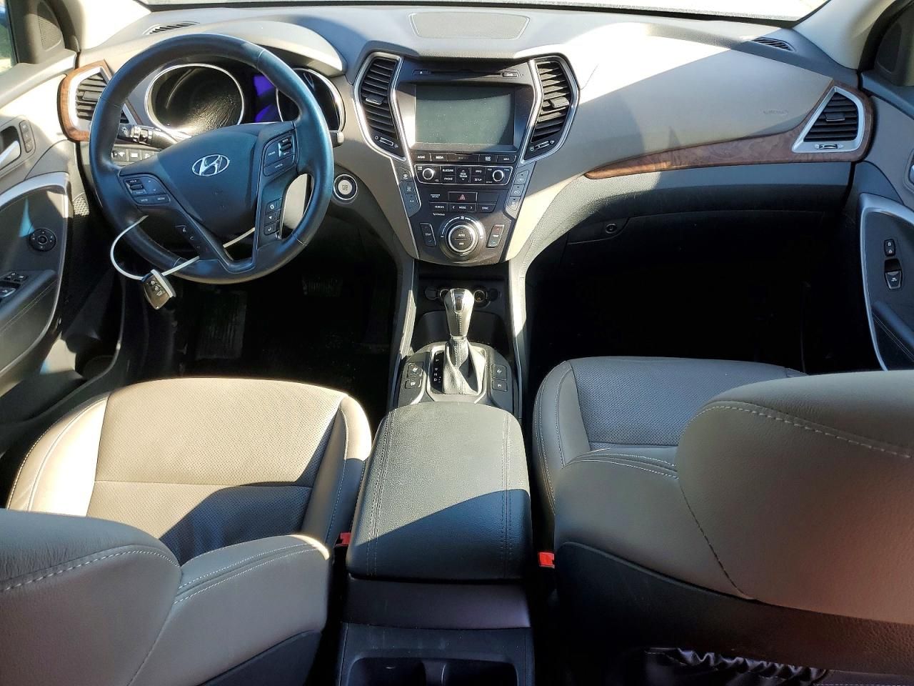 2017 Hyundai Santa fe se Ultimate