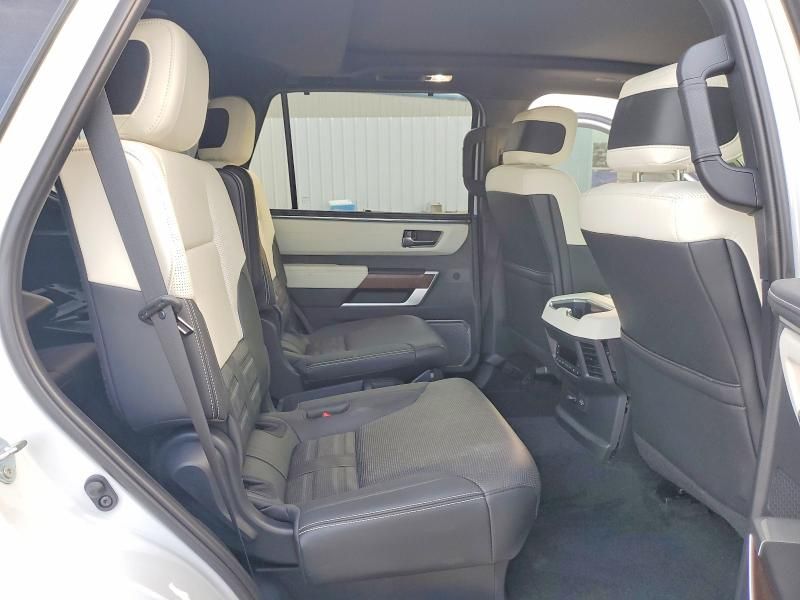 2024 Toyota Sequoia SR5