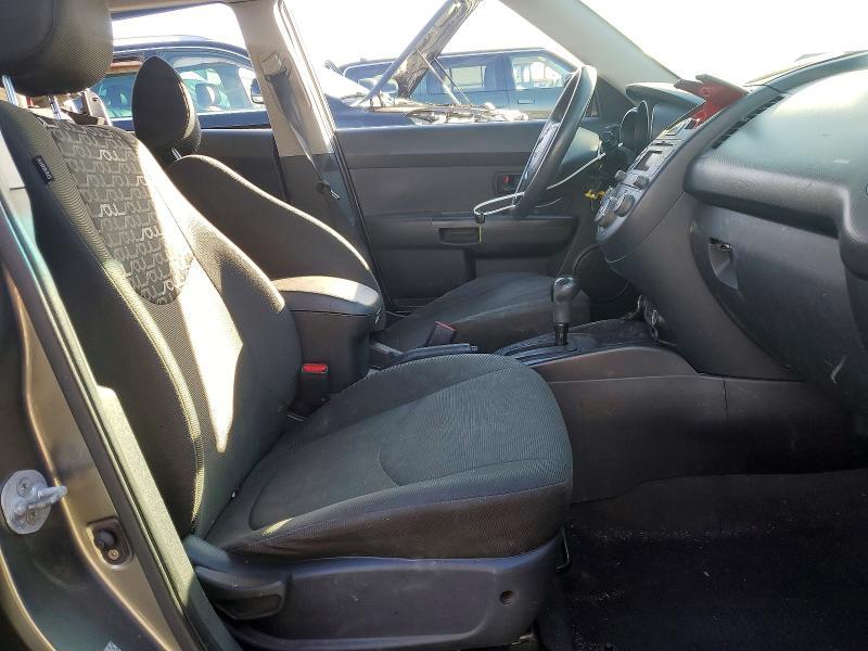 2010 KIA Soul +