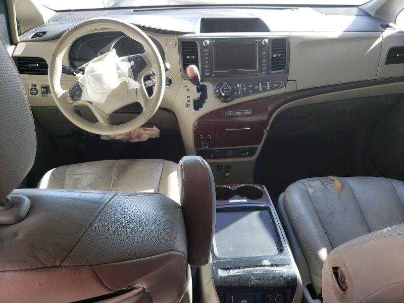 2011 Toyota Sienna xle