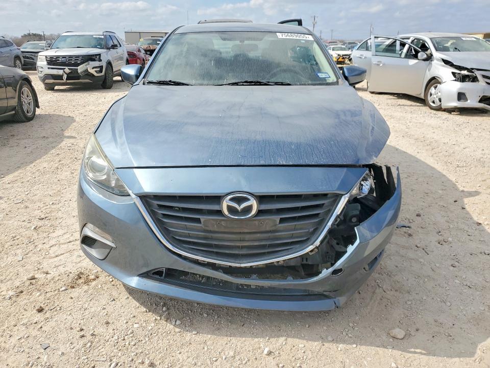2015 Mazda 3 Sport