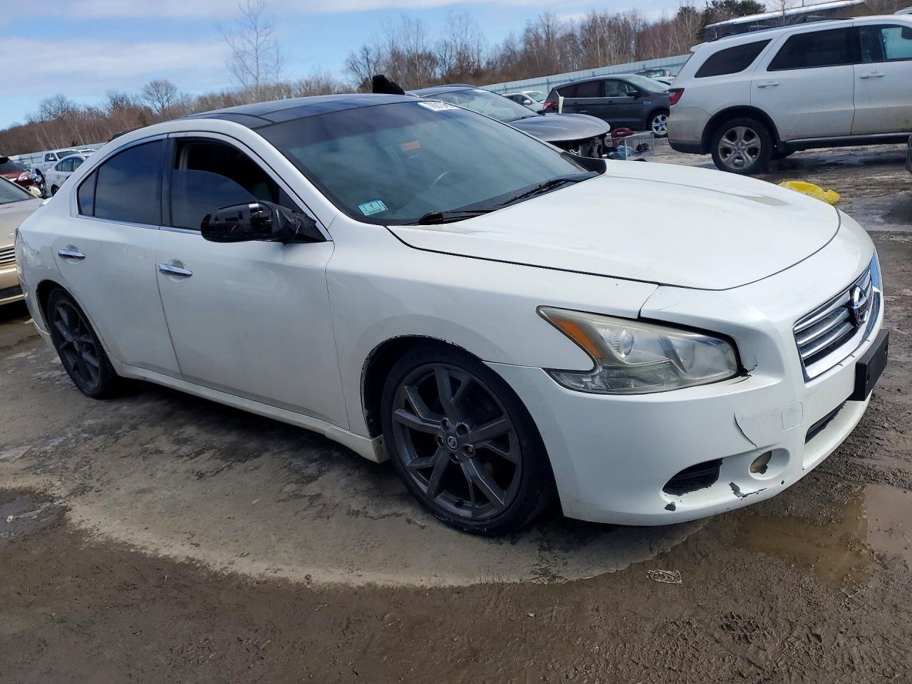2013 Nissan Maxima