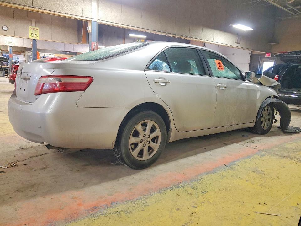 2009 Toyota Camry le