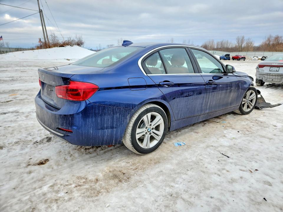 2018 BMW 330 xi