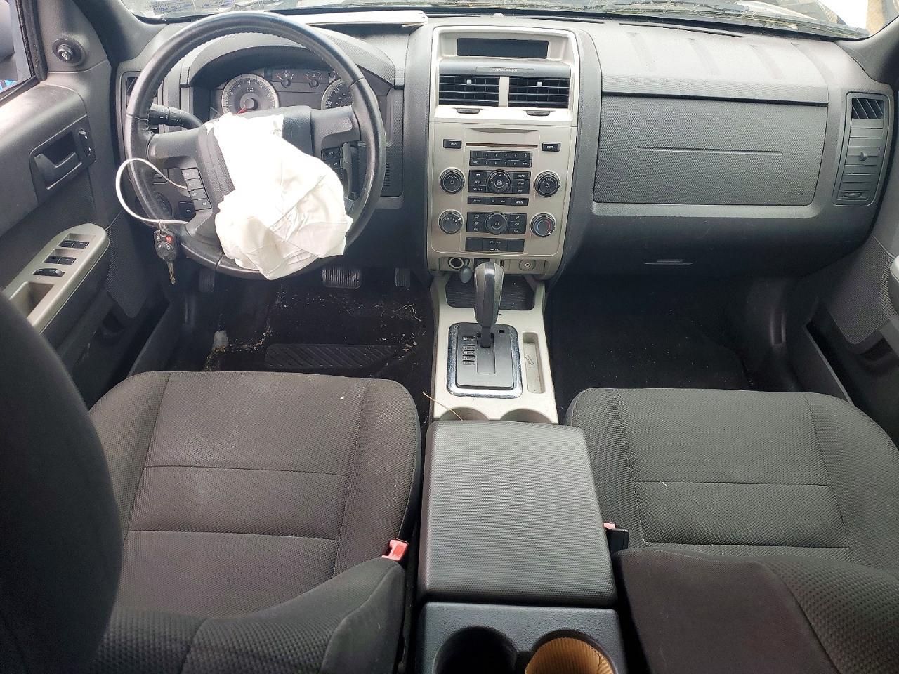 2010 Ford Escape xlt