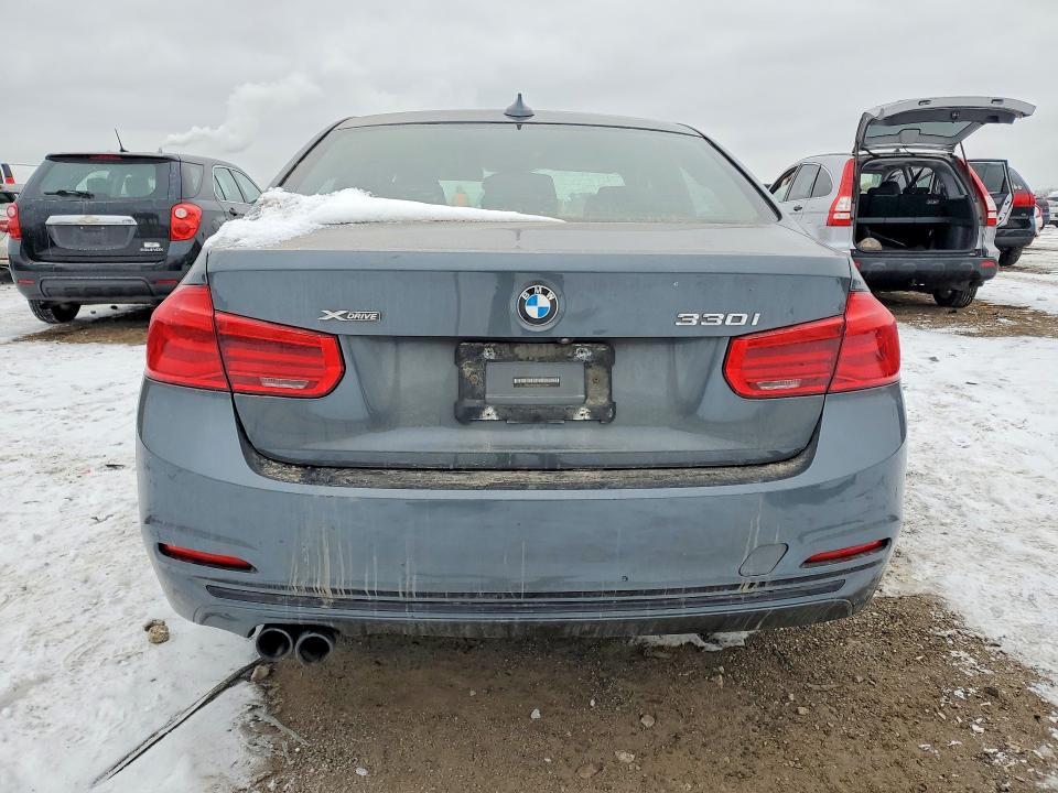 2018 BMW 330 xi