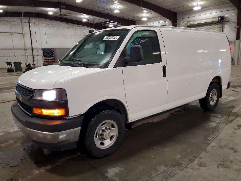 2025 Chev Express G2500