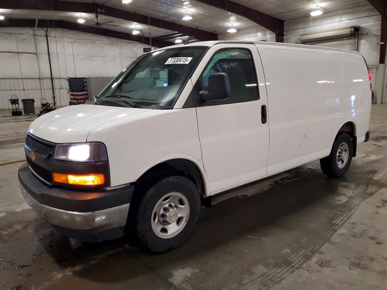 2025 Chev Express G2500