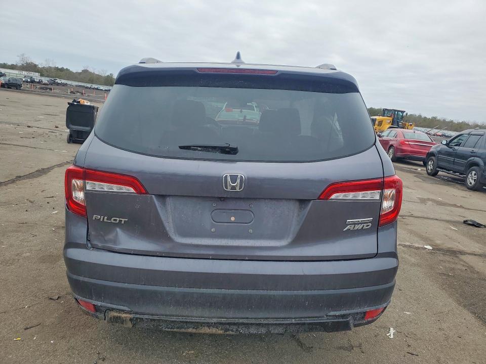 2021 Honda Pilot se