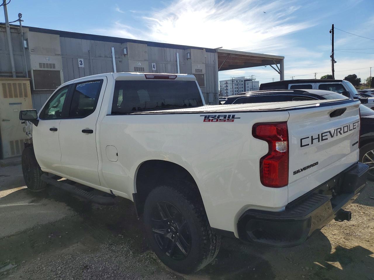 2025 Chevrolet Silverado K1500 Trail Boss Custom