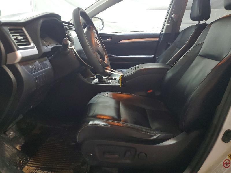 2018 Toyota Highlander se