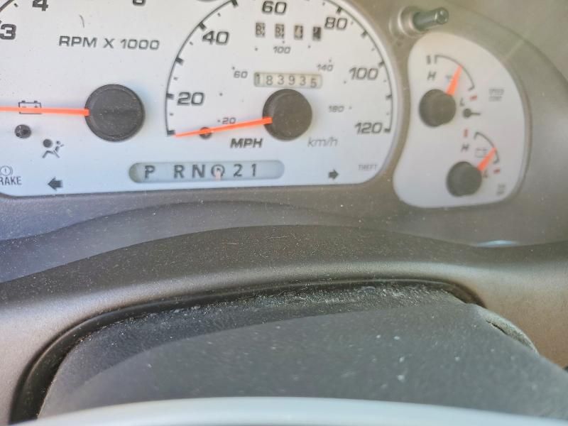 2001 Ford Explorer Sport