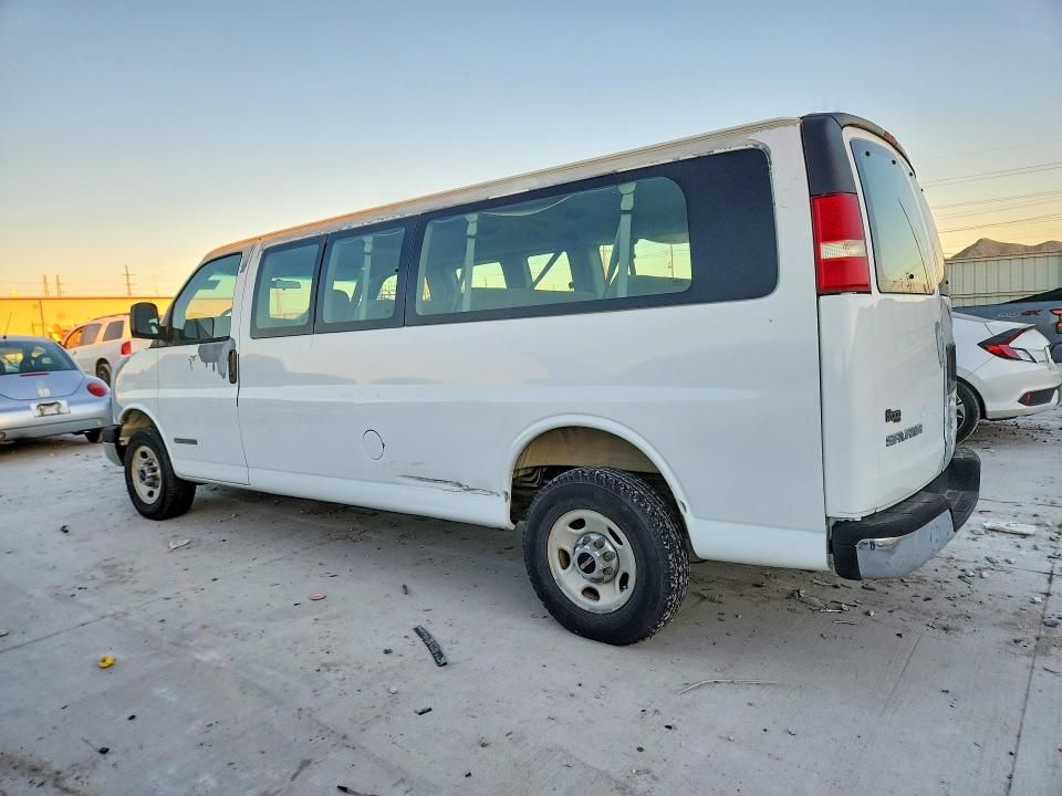 2003 GMC Savana G2500
