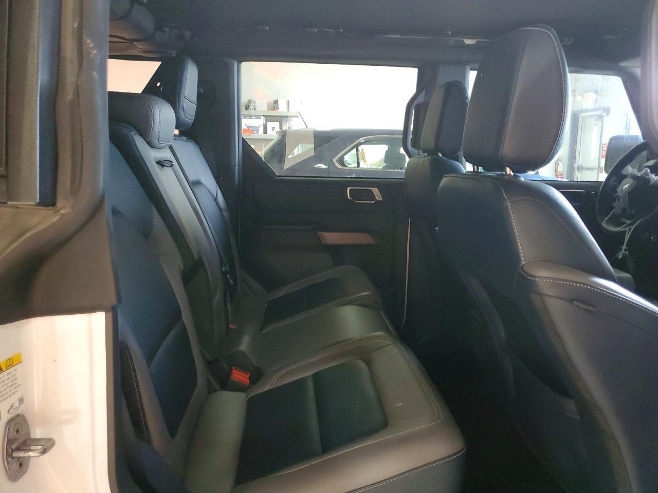 2021 Ford Bronco Base