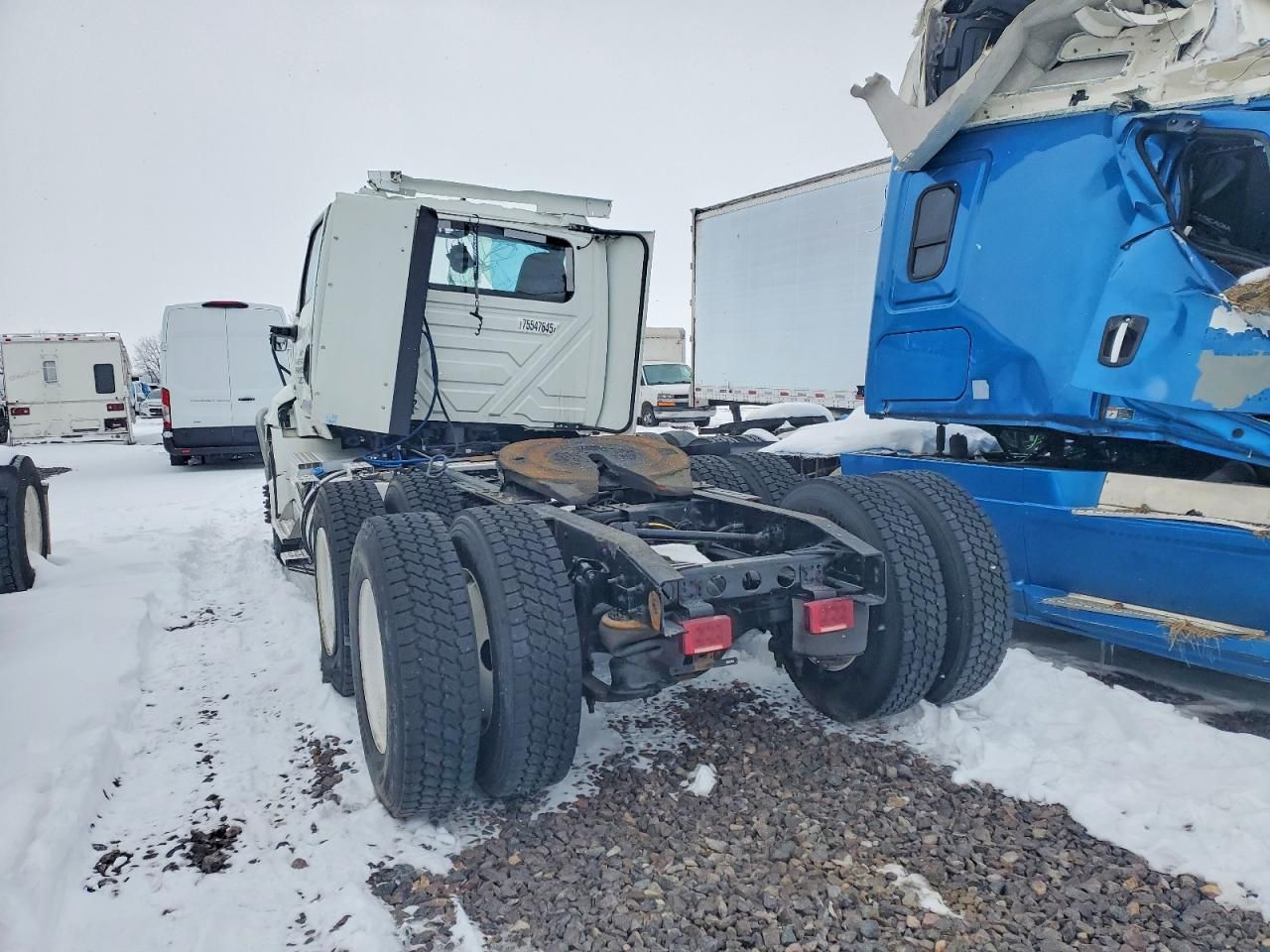 2022 International RH613 Semi Truck