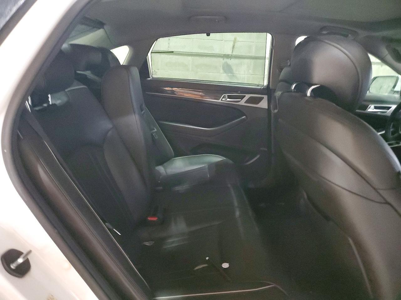 2015 Hyundai Genesis 3.8l