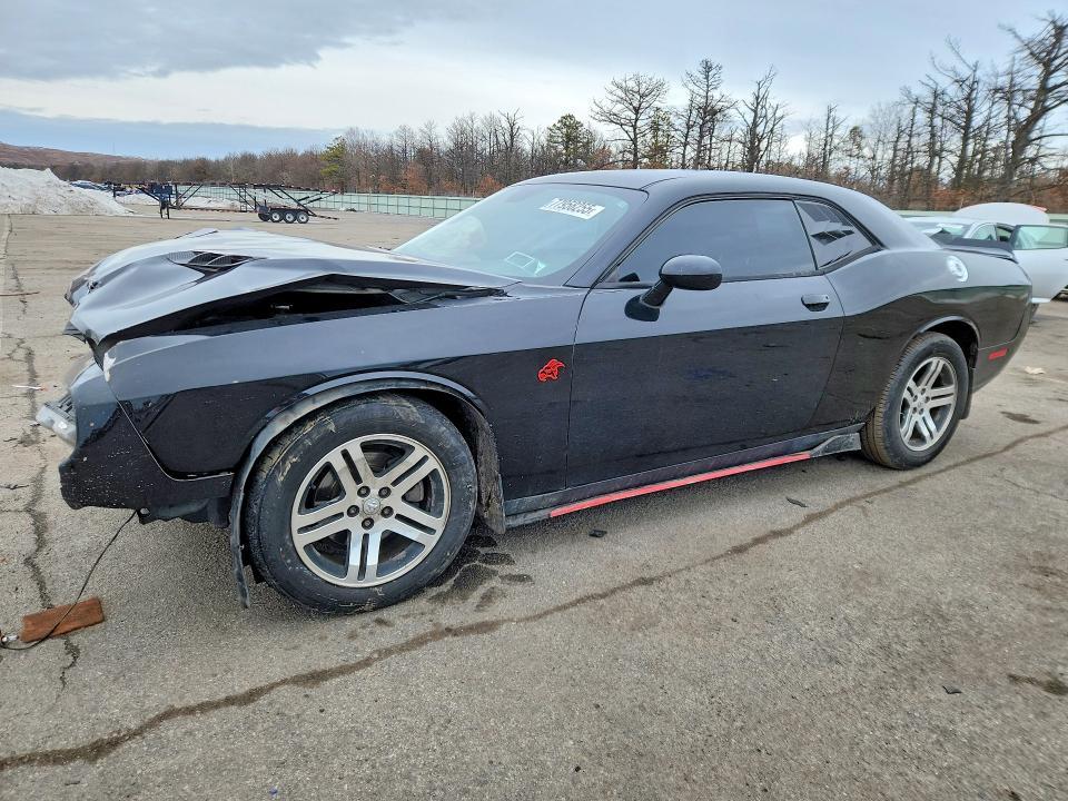 2016 Dodge Challenger sxt