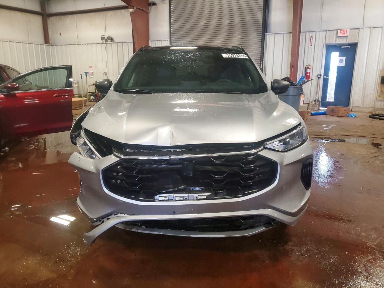 2024 Ford Escape st Line