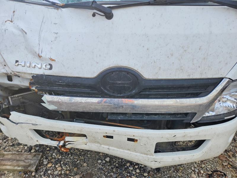 2019 Hino 155 BOX Truck