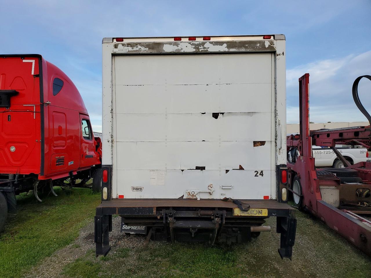 2006 Ford E450 BOX Truck