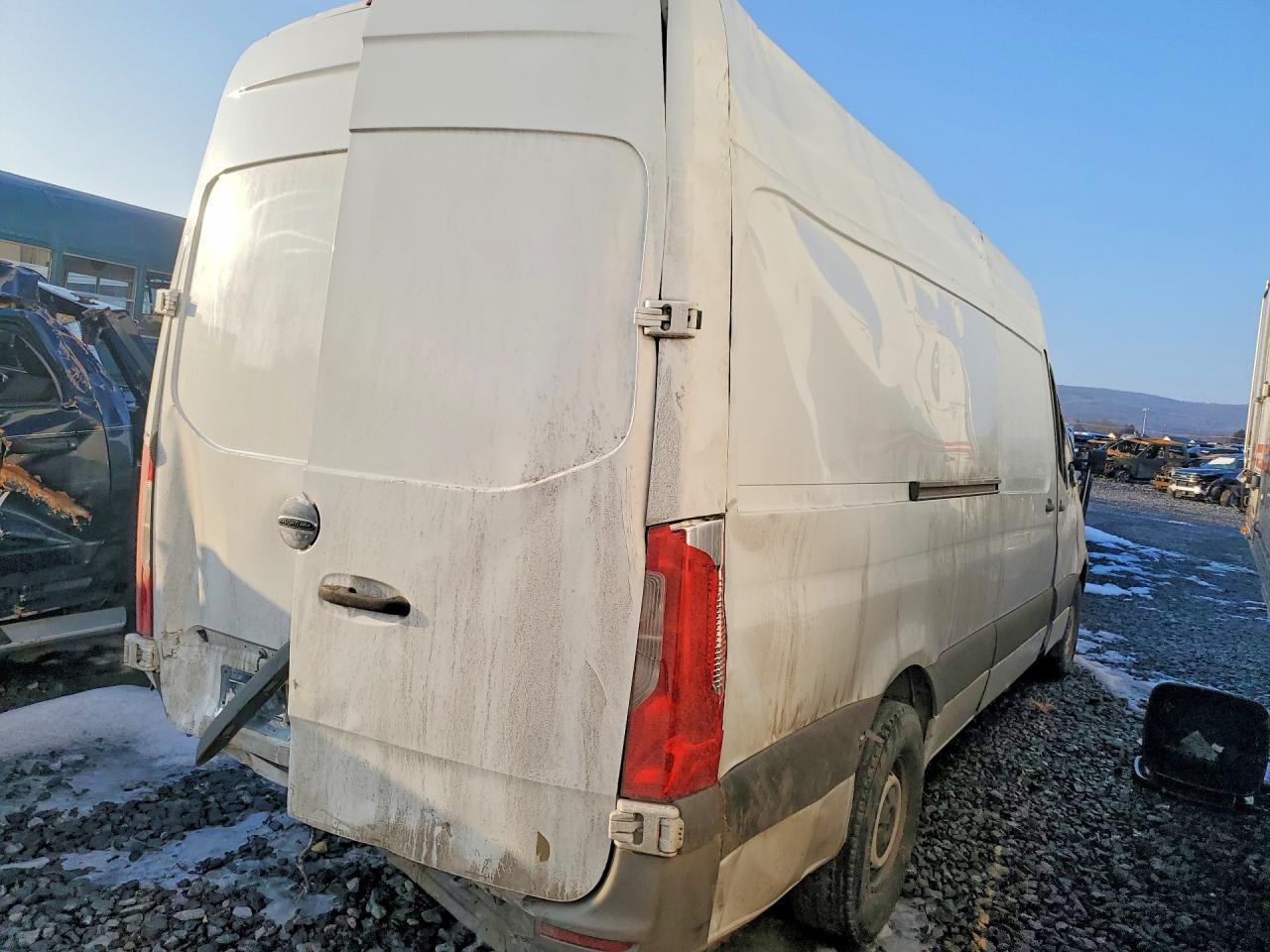 2019 Freightliner Sprinter 2500 Delivery Van