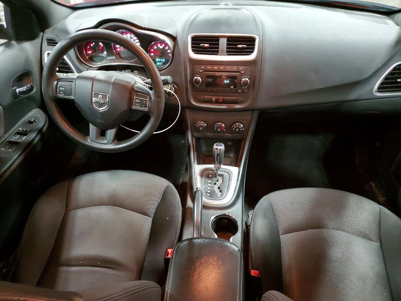 2013 Dodge Avenger se