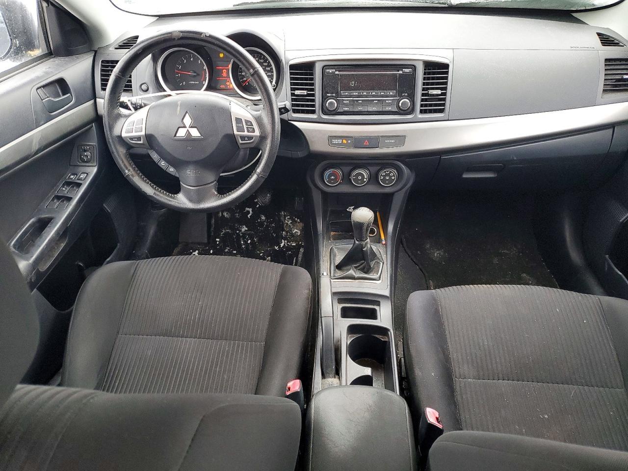 2015 Mitsubishi Lancer es
