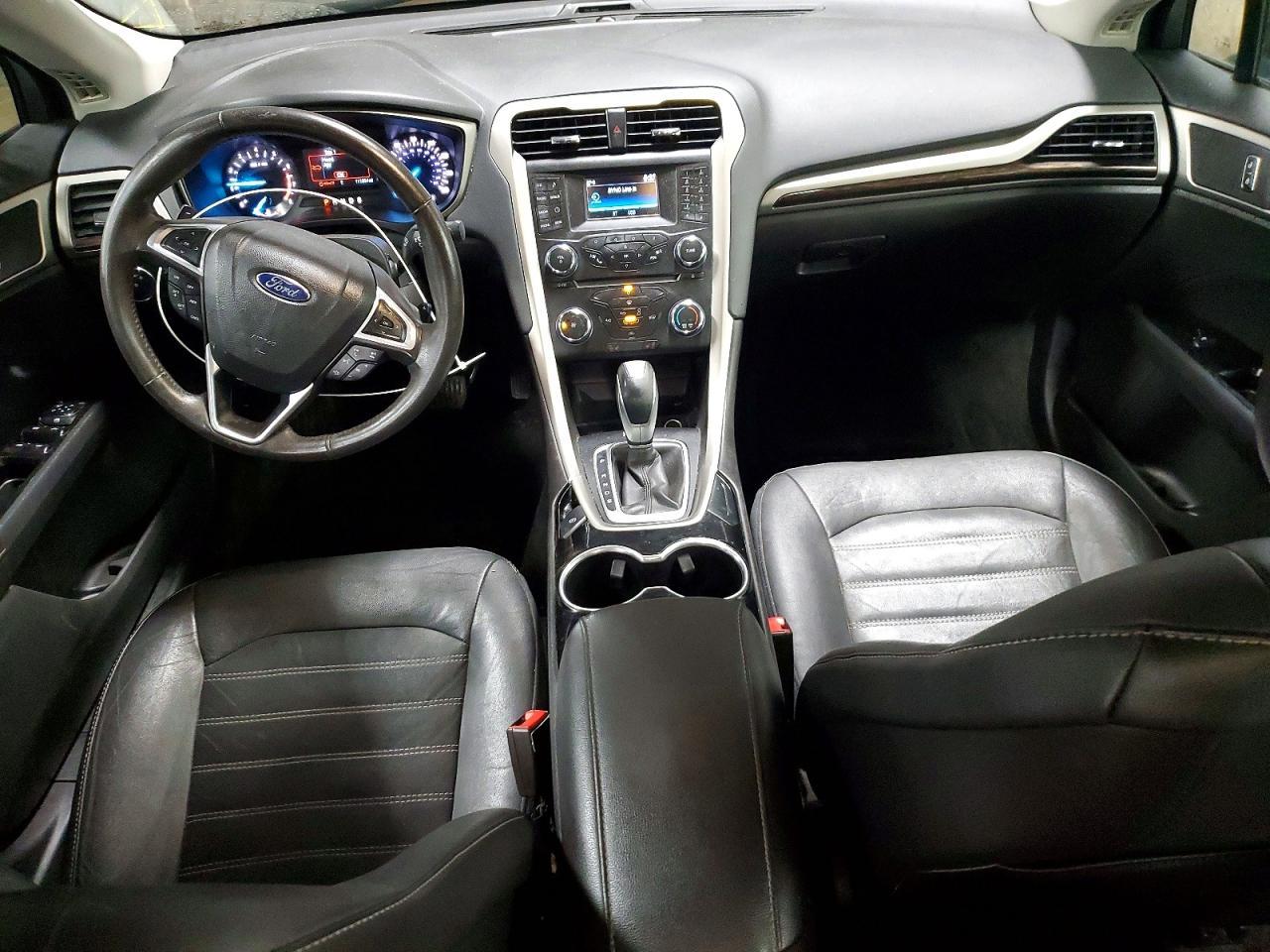 2015 Ford Fusion se
