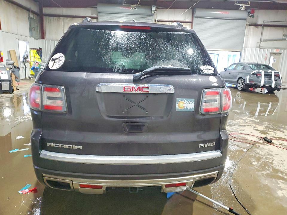 2016 GMC Acadia Denali