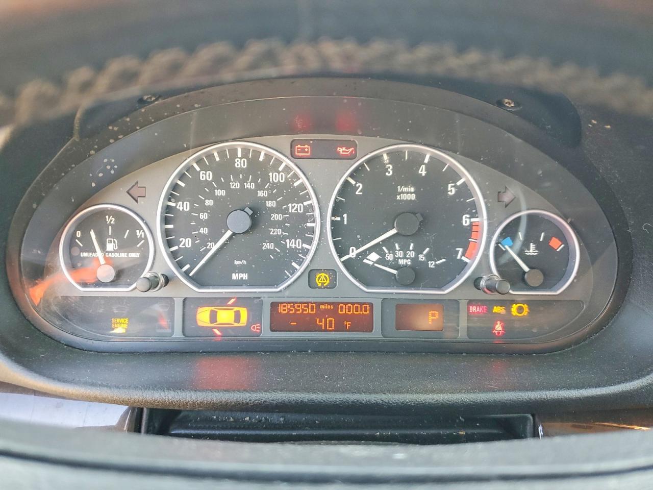 2001 BMW 330 i