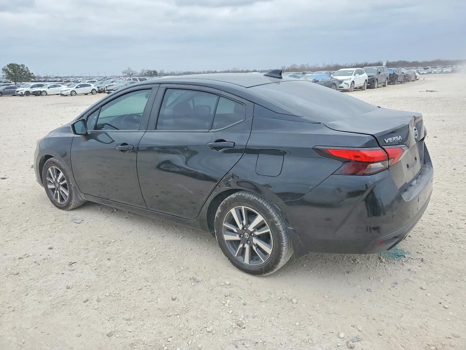 2020 Nissan Versa sv