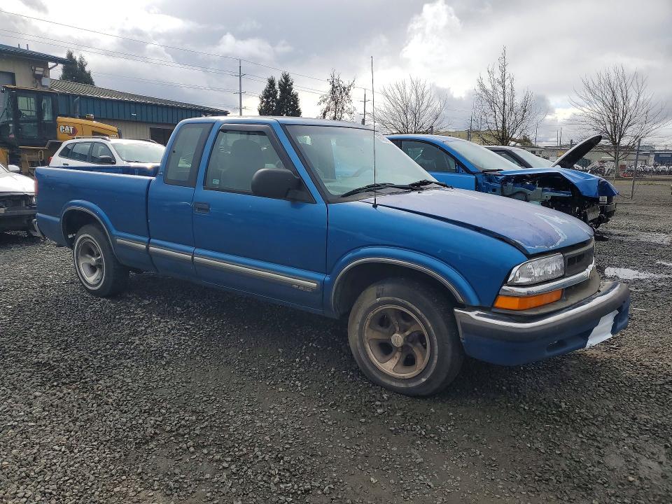 2000 Chevrolet S Truck S10