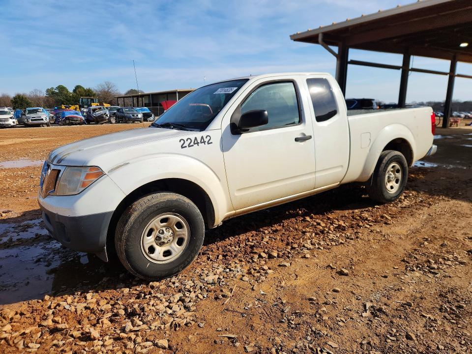 2015 Nissan Frontier S