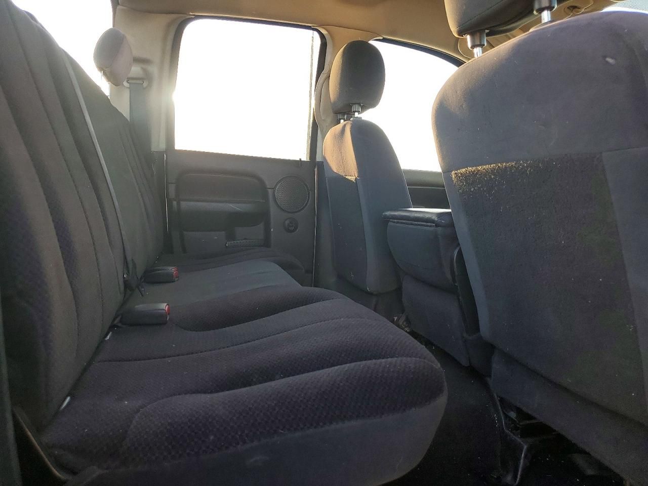 2005 Dodge Ram 1500 st