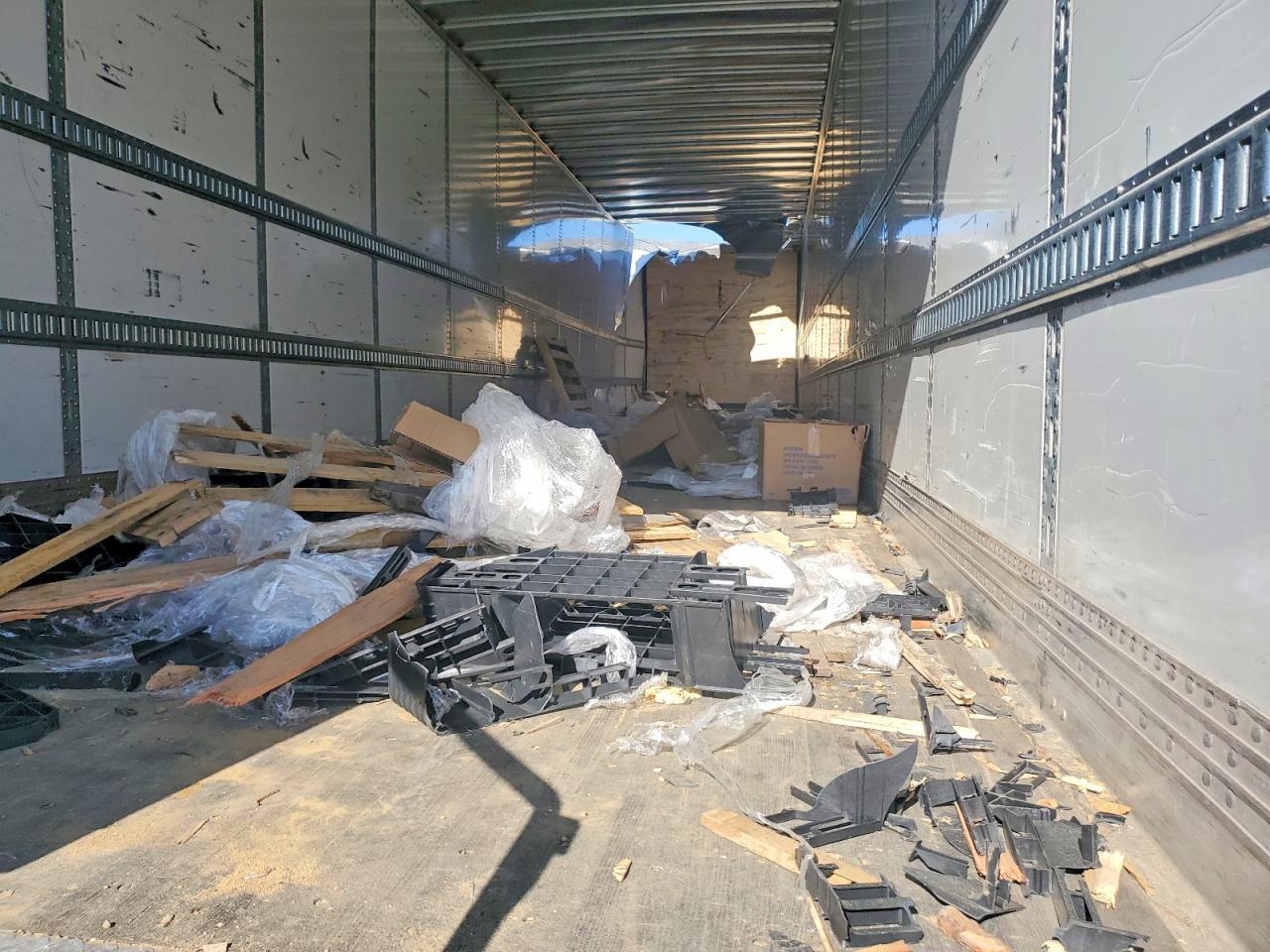 2024 Stoughton DRY Van Trailer