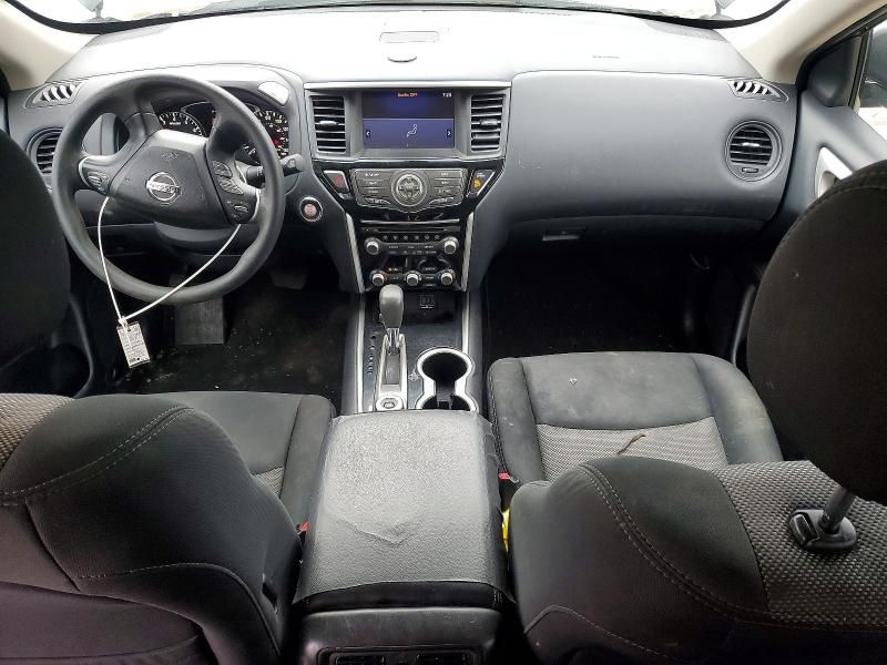 2018 Nissan Pathfinder s