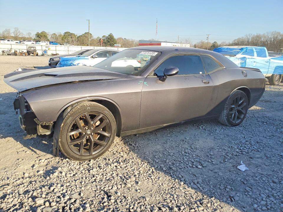 2022 Dodge Challenger sxt