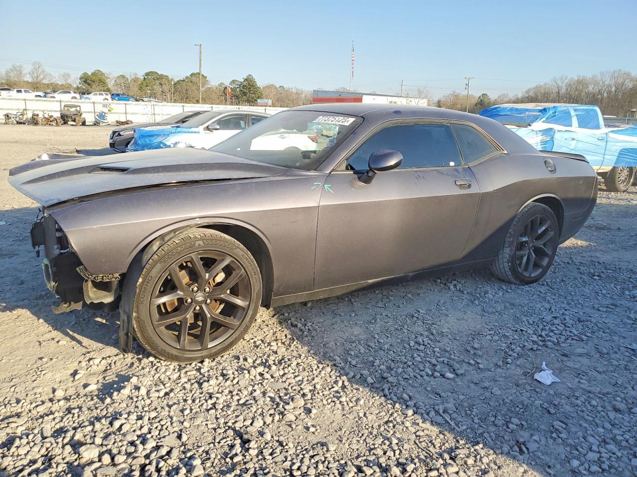 2022 Dodge Challenger sxt
