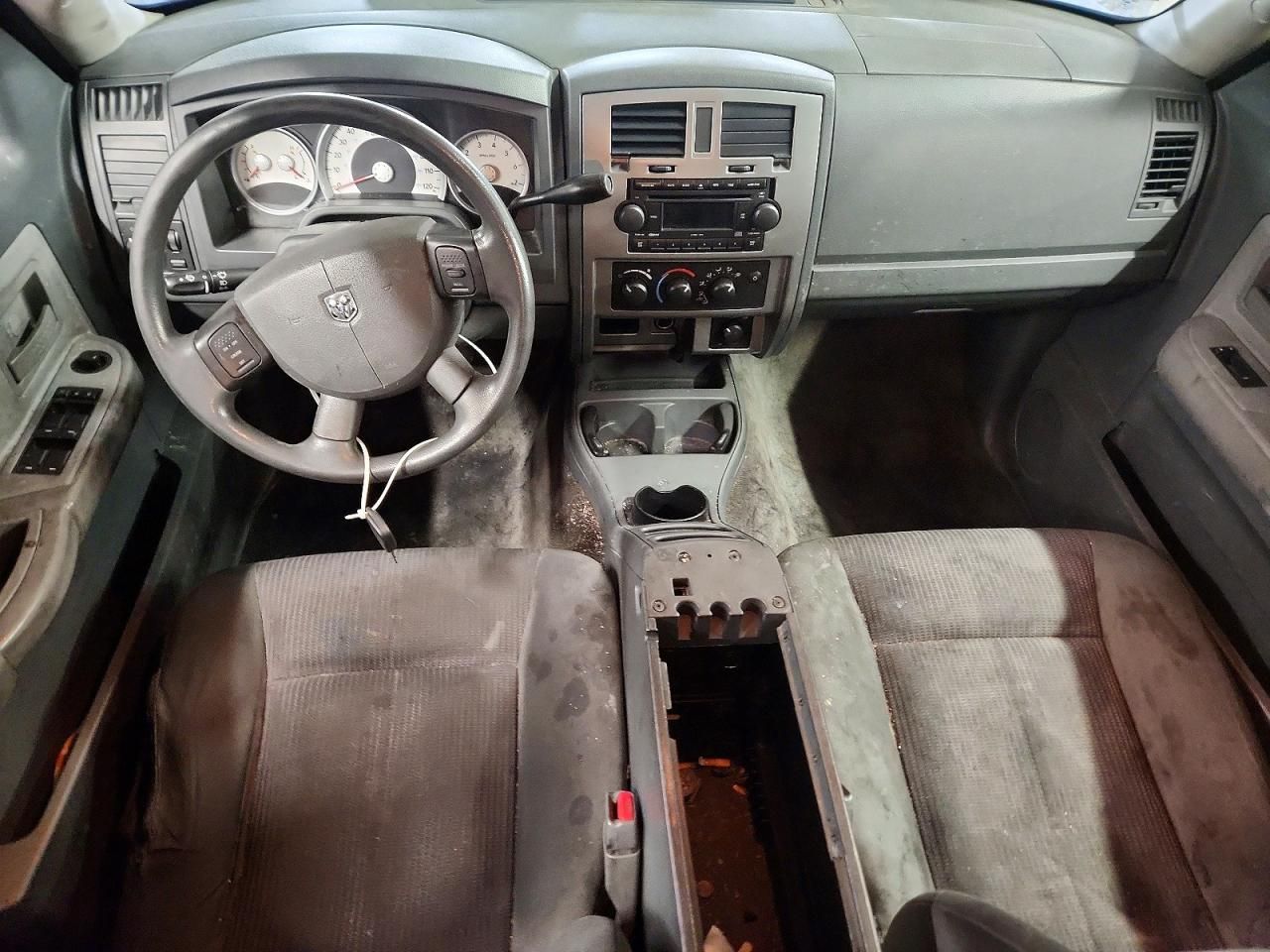 2007 Dodge Dakota Quad slt