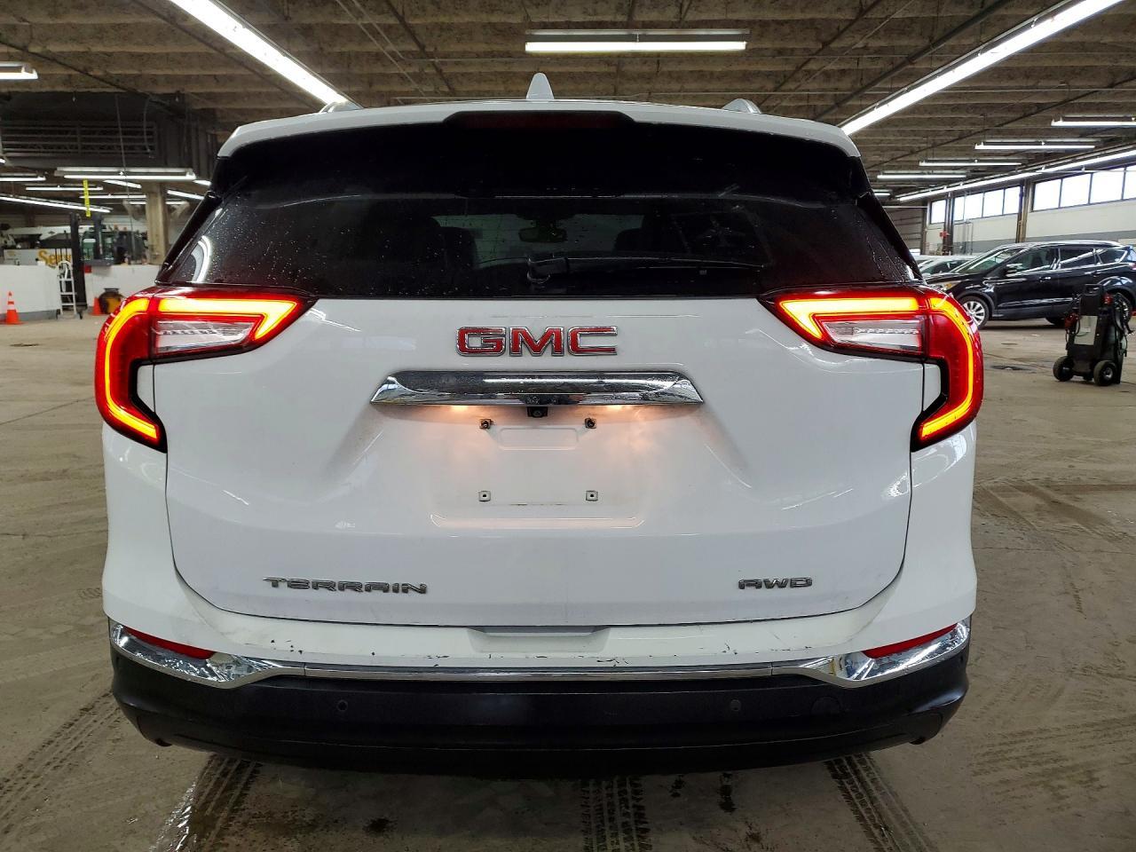 2023 GMC Terrain slt