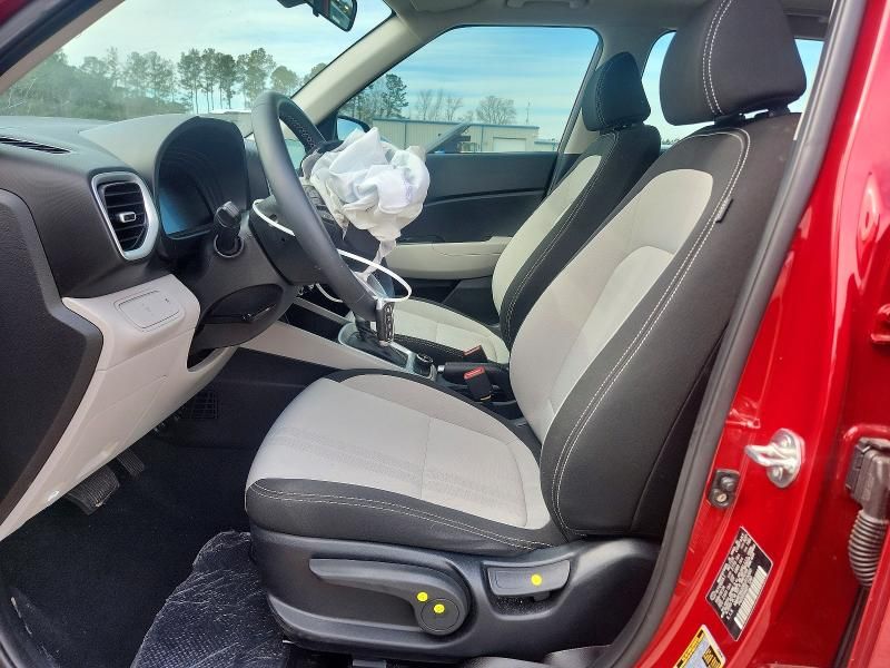 2024 Hyundai Venue sel