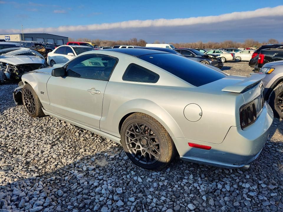 2005 Ford Mustang gt