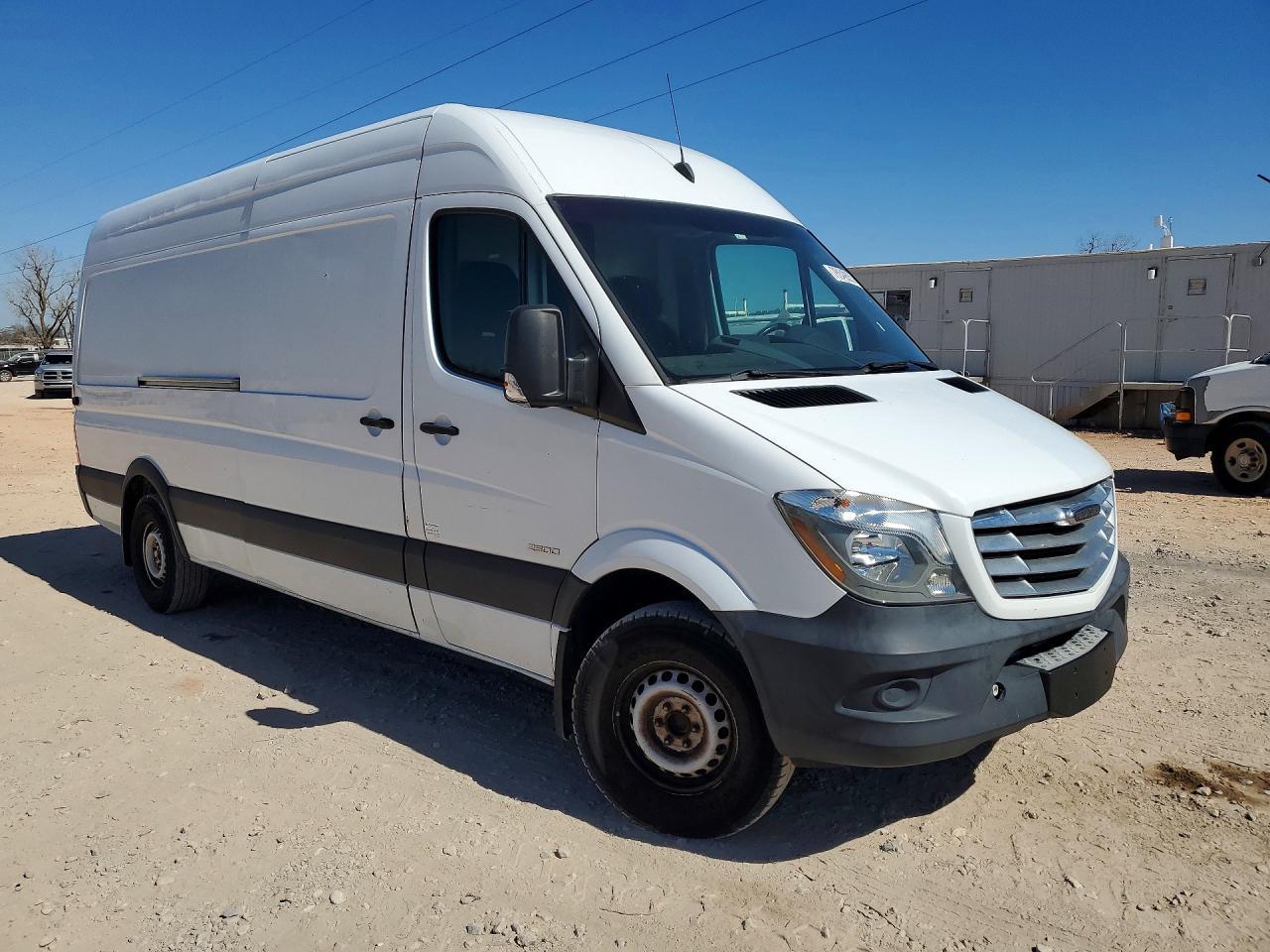 2014 Freightliner Sprinter 2500 Delivery Van