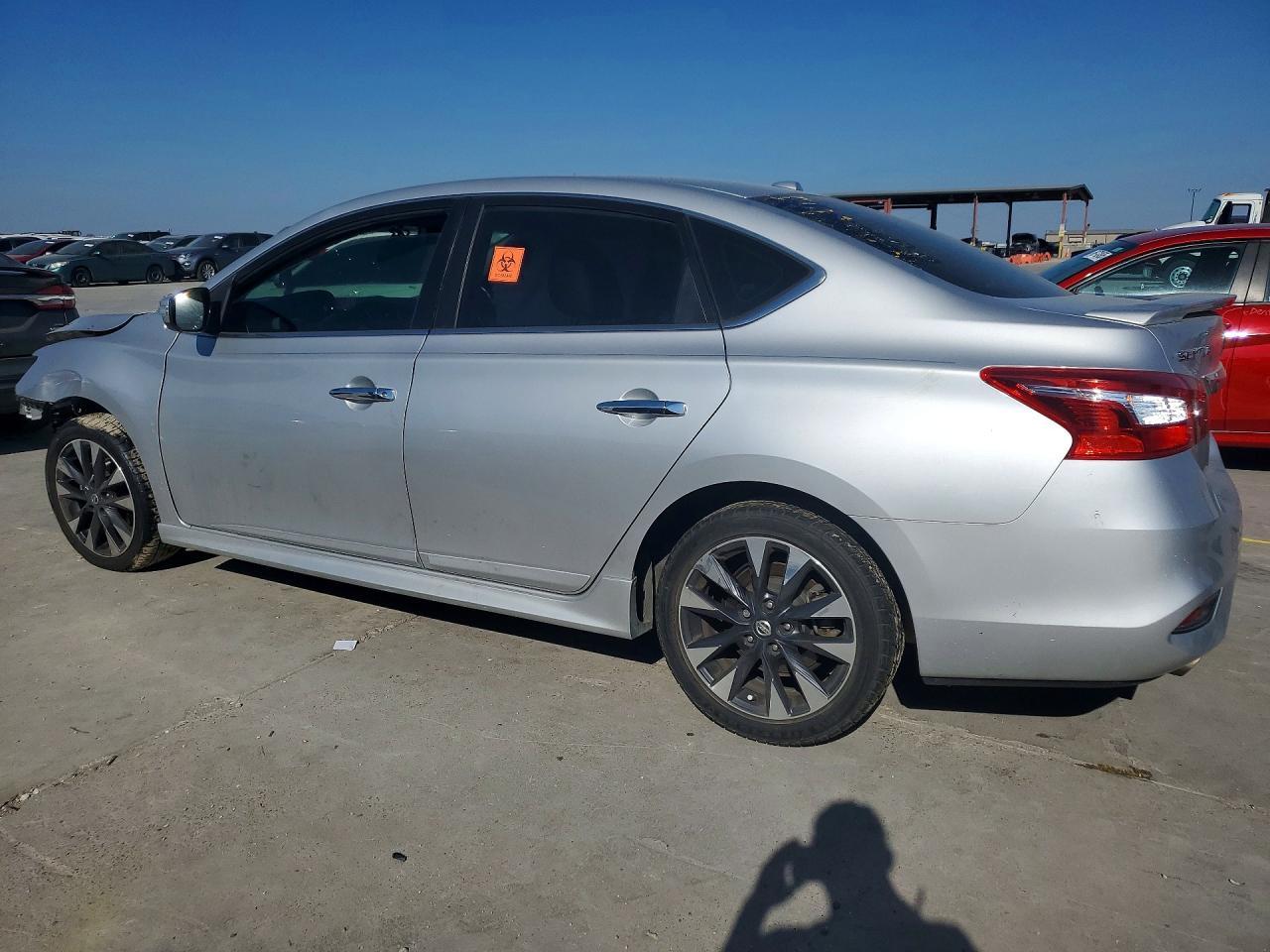 2017 Niss Sentra s